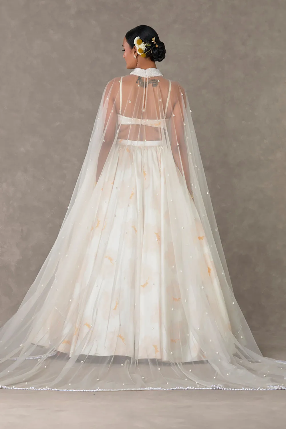 Ivory Nurvi Skirt Set