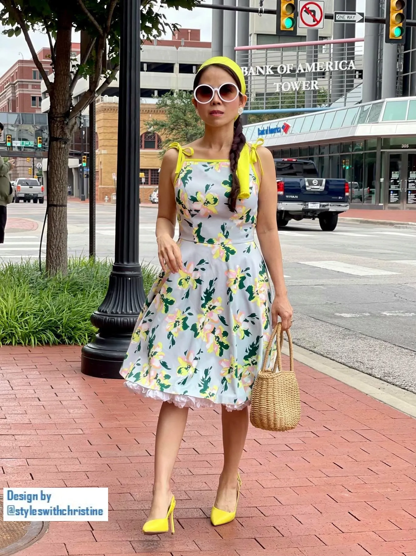 Junie Dress in flowers Rayon size S