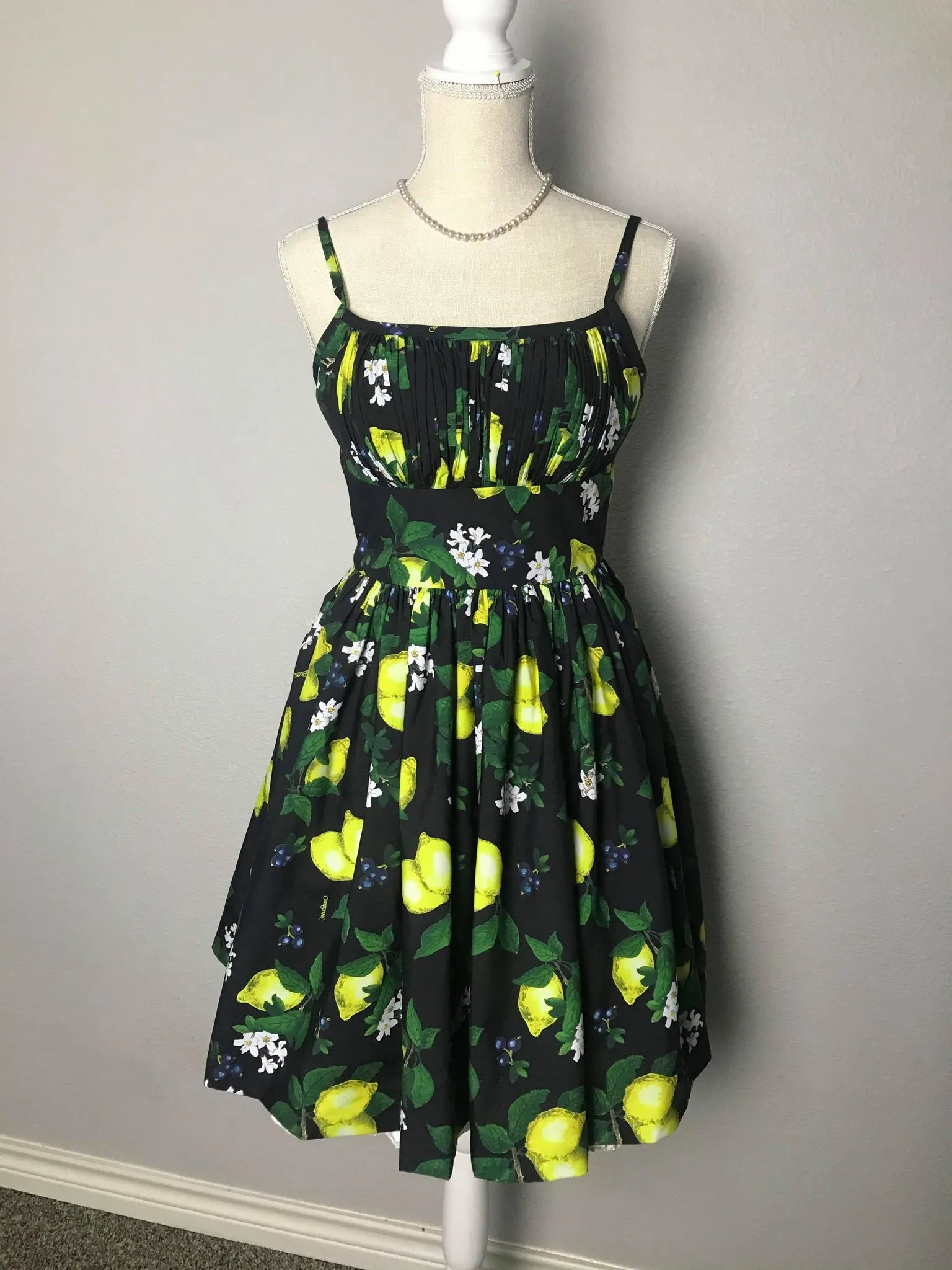 Lana Dress in lemon print
